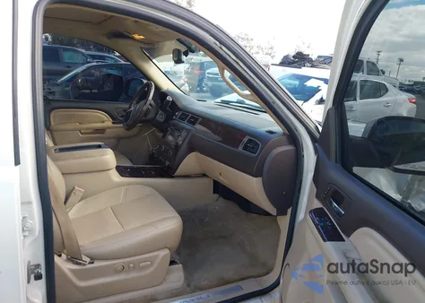 2012 GMC Yukon Xl 1500 Denali из США, поврежденный, VIN 1GKS2MEF8CR233653